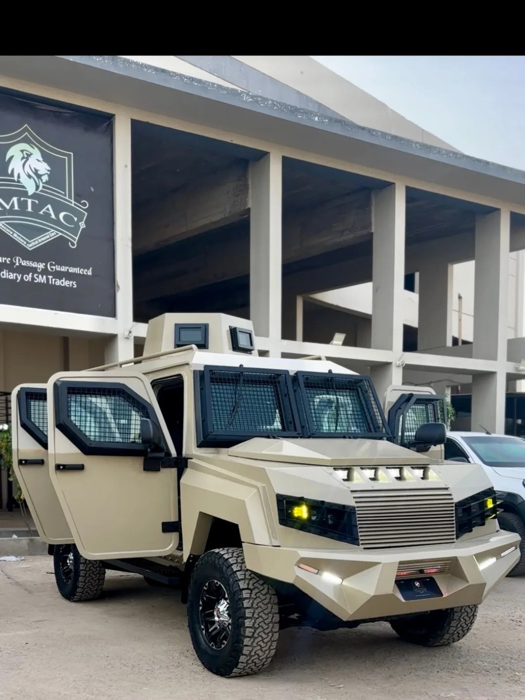 SMTACSecureMotorsTacticalArmoredCarsLeadingPakistaninAdvancedArmouredMobilitySMT ezgif.com webp to jpg converter