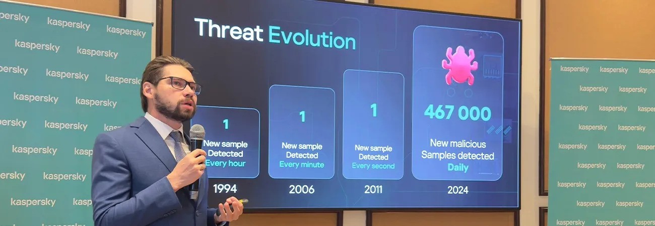 20251114123441 customMedium 1300x450 12 ezgif.com webp to jpg converter