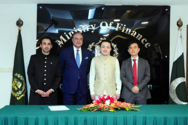 pakistan virtual assets regulatory authority grants noc to binance and htx techjuice 207573 122621 940x663 1